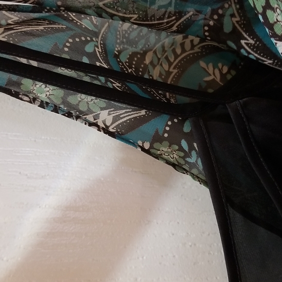 Loft Ladies Petite Top - Picture 5 of 5